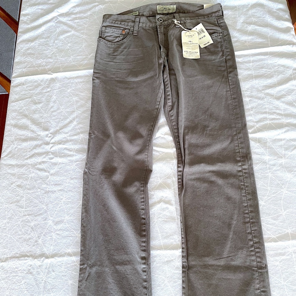 Lucky Brand Chino Pant NWT Size 29/32 Straight Leg